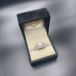 Helzberg Diamonds Freshwater Pearl Silver Ring